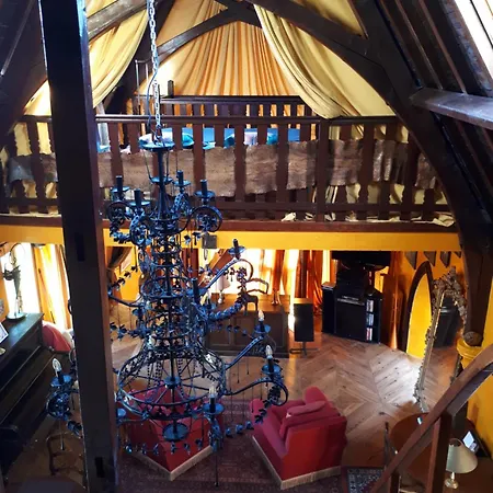 Loft Atypique Hyper Centre A 5mn A Pied De La De L'ecluse 2 A 4 Personnes * Dinard